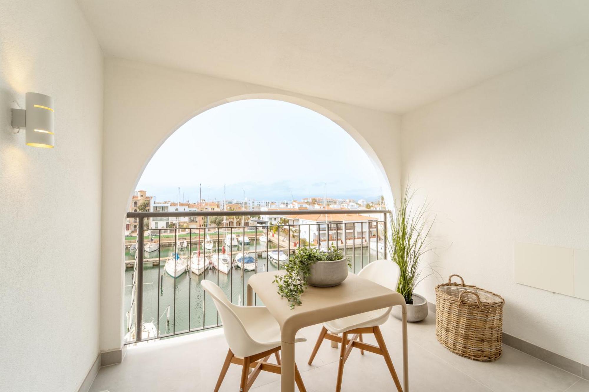 Elegante Estudio Frente Al Canal Con Terraza Apartment